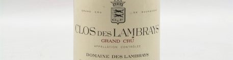 The picture shows a bottle of a Clos des Lambrays grand cru from domaine des Lambrays from Burgundy