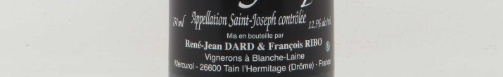 Cette photo montre une bouteille de vin de l'appellation Saint-Joseph du domaine Dard et Ribo de la Vallée du Rhône.