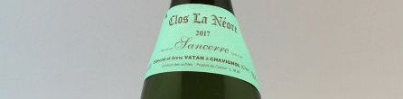 La photo montre une bouteille de l'appellation Sancerre du domaine Edmond Vatan dans la Loire.