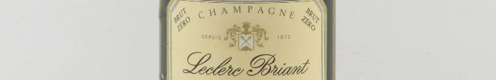 La photo montre un Champagne du domaine de Leclerc Briant.